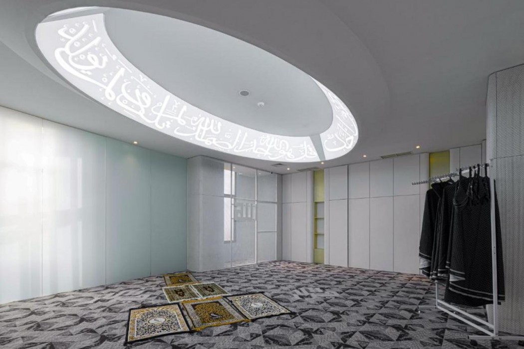 EXCOTEL Design Hotel Surabaya 35/57