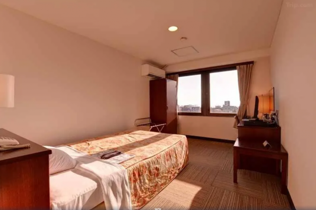 Yawatahama Century Hotel Ito 7/40