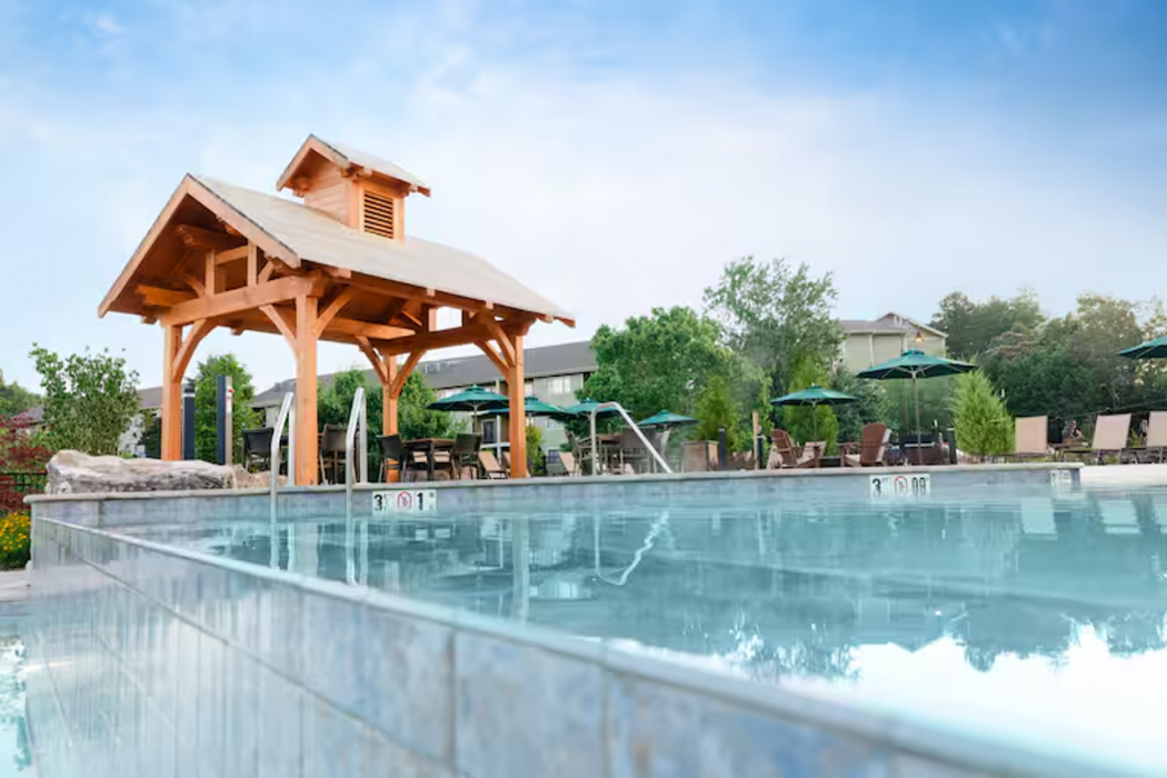 Hilton Vacation Club Mill Springs Lodge Pigeon Forge 20/27