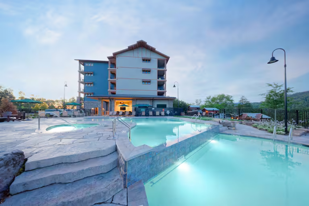 Hilton Vacation Club Mill Springs Lodge Pigeon Forge 19/27