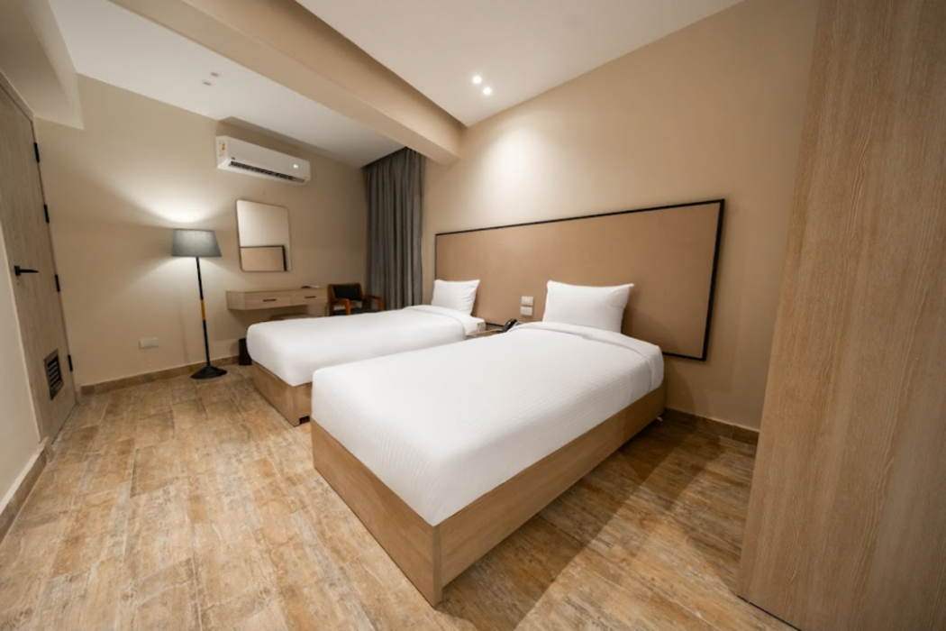 Kemet Hotel El-Tahrir Square 8/29