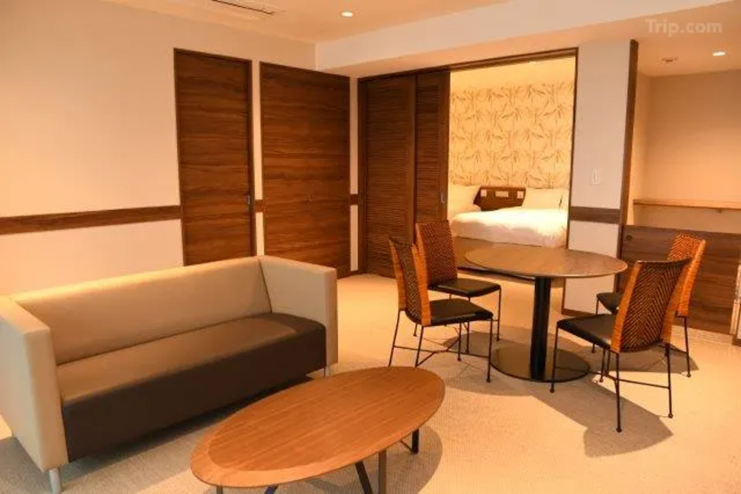 Regina Resorts Kamogawa 2/5