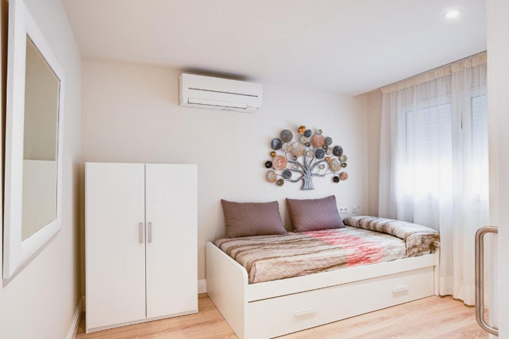 Hotel Pirineos Figueres 7/48