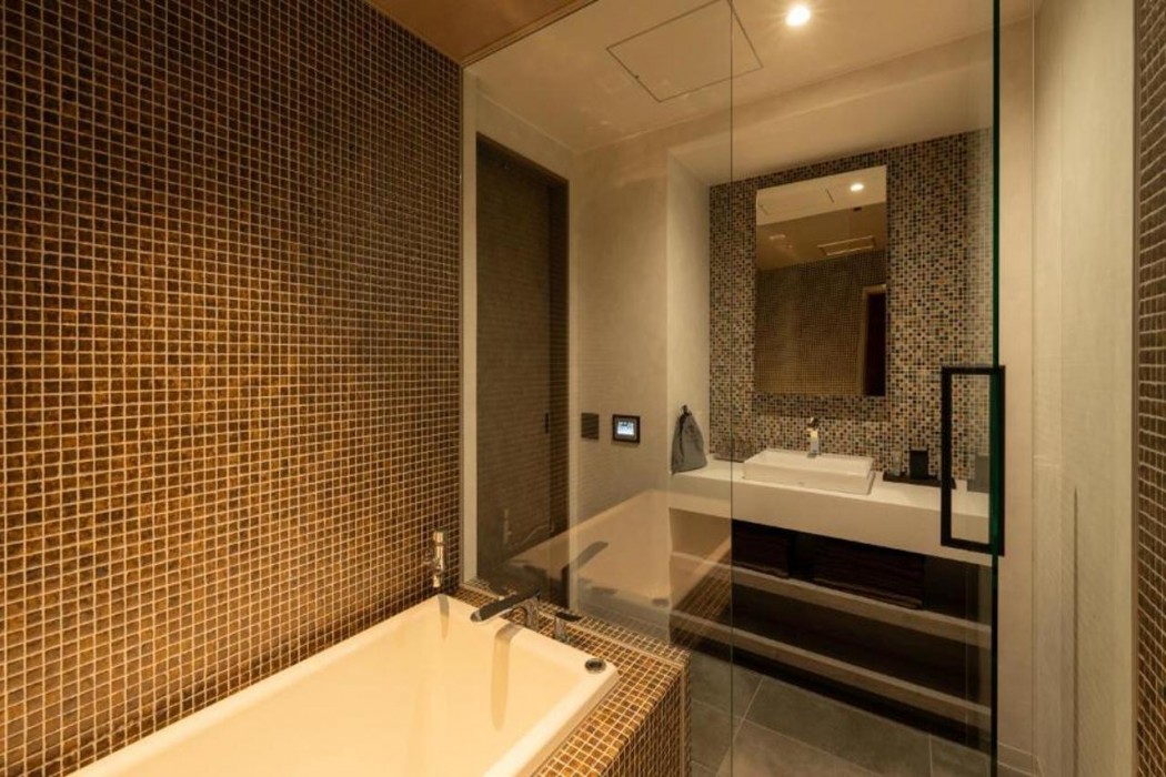 OND Hotel 12/37
