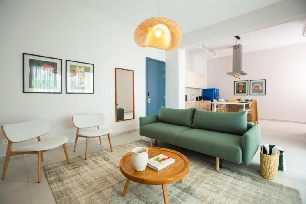 LIV & Co Suites & Villas 6/37