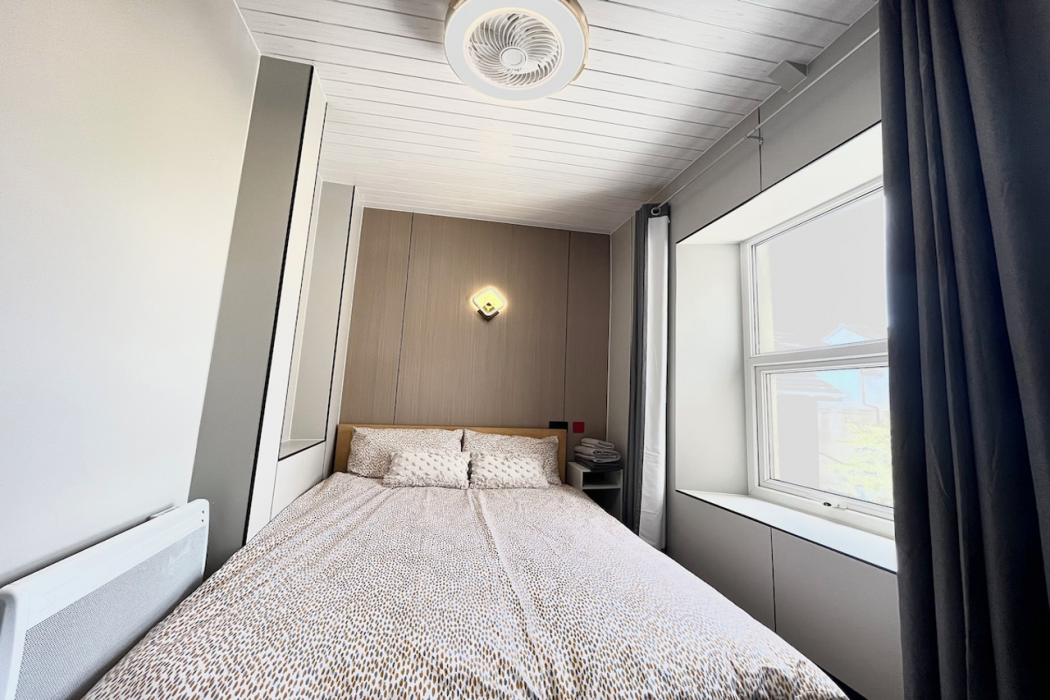 OYO Welsh Holiday Accommodation - Modern Stay 6/32