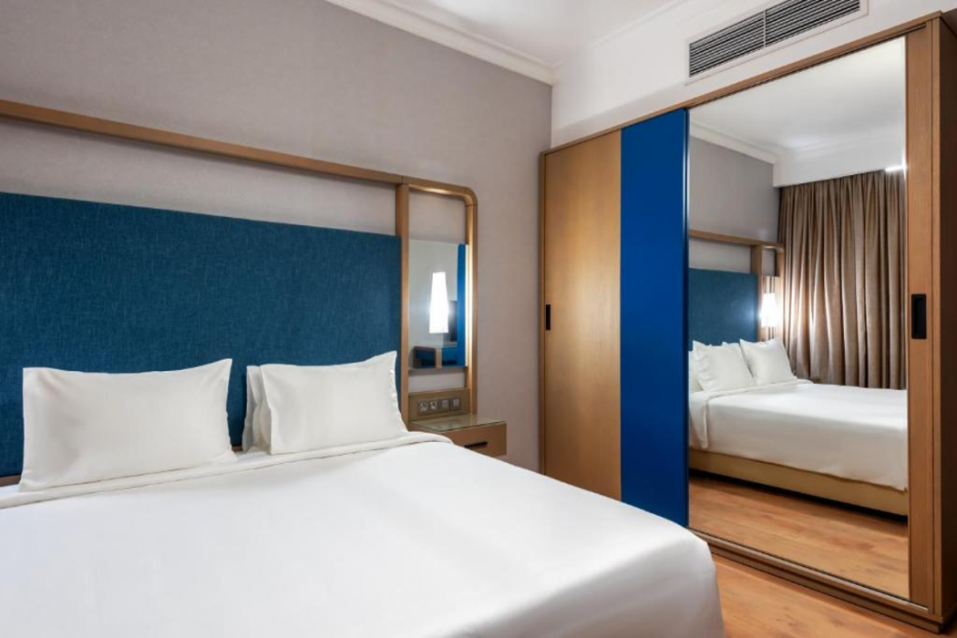 Nile Suites Plaza Apartment Hotel 11/13
