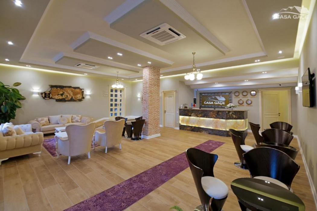 Lobby at Hotel Casa Gace, Qender Bulgarec