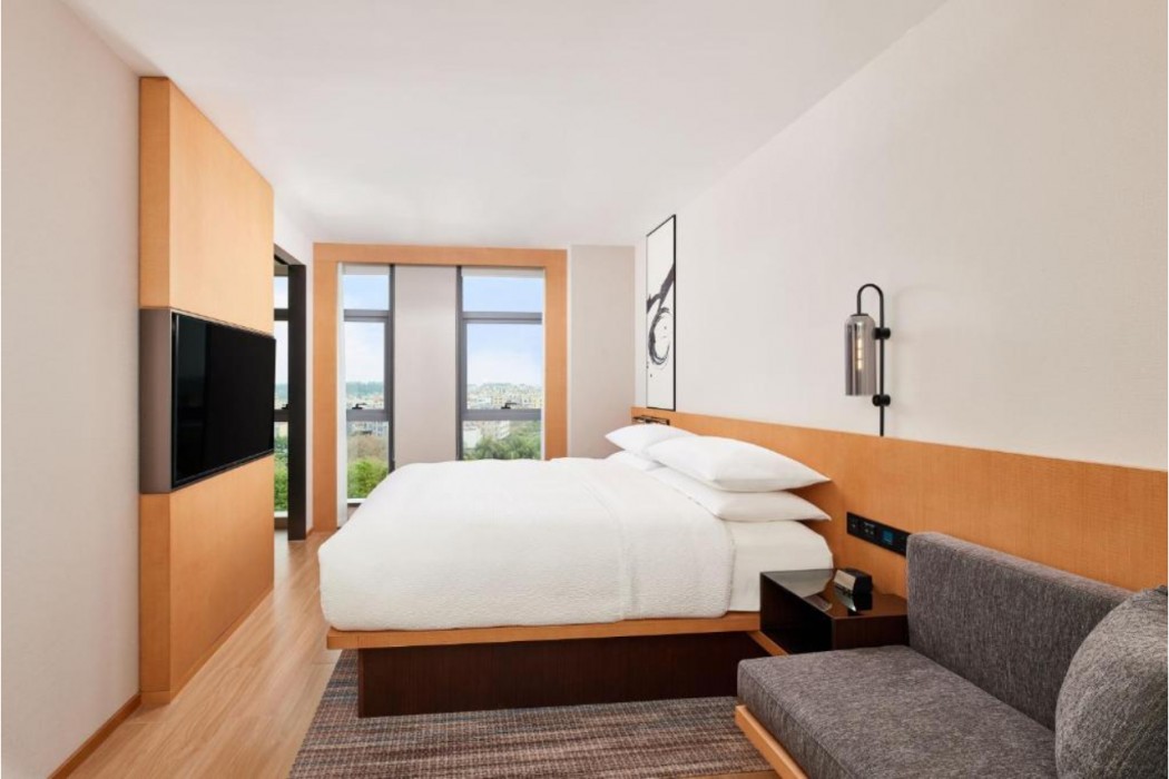 Fairfield by Marriott Guangzhou Konggang 13/74
