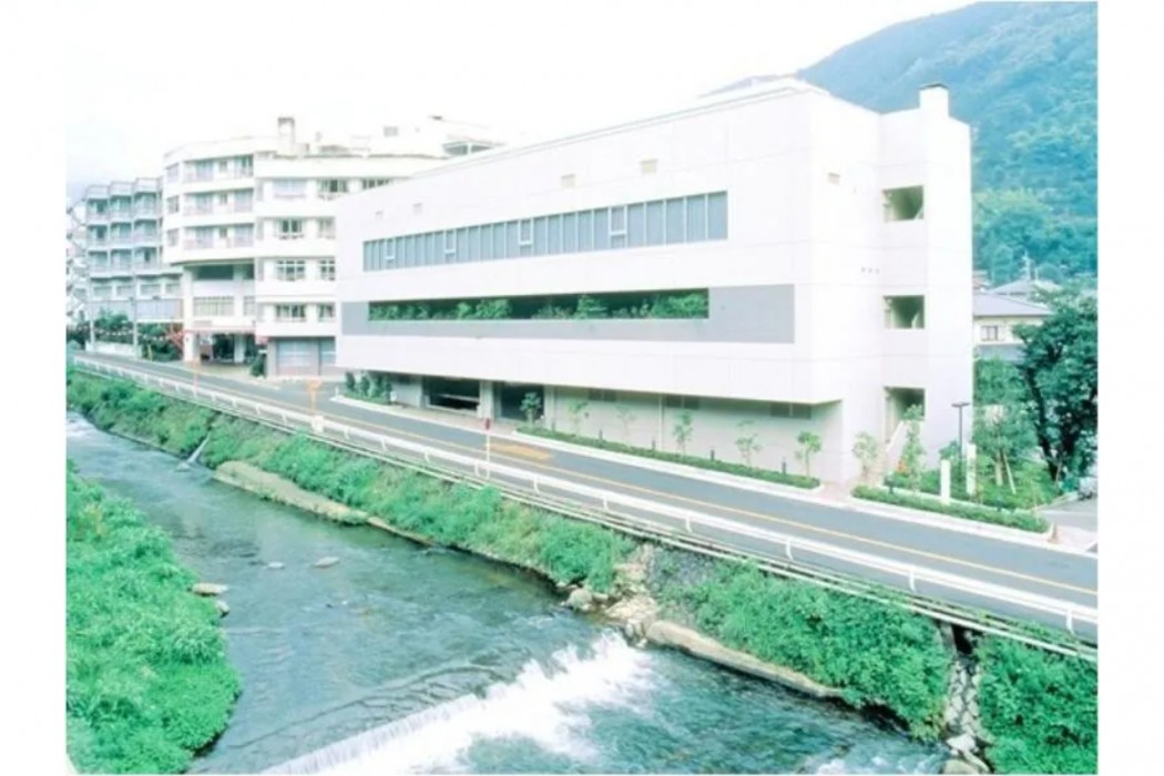 Itoen Hotel Shikisai 1/49