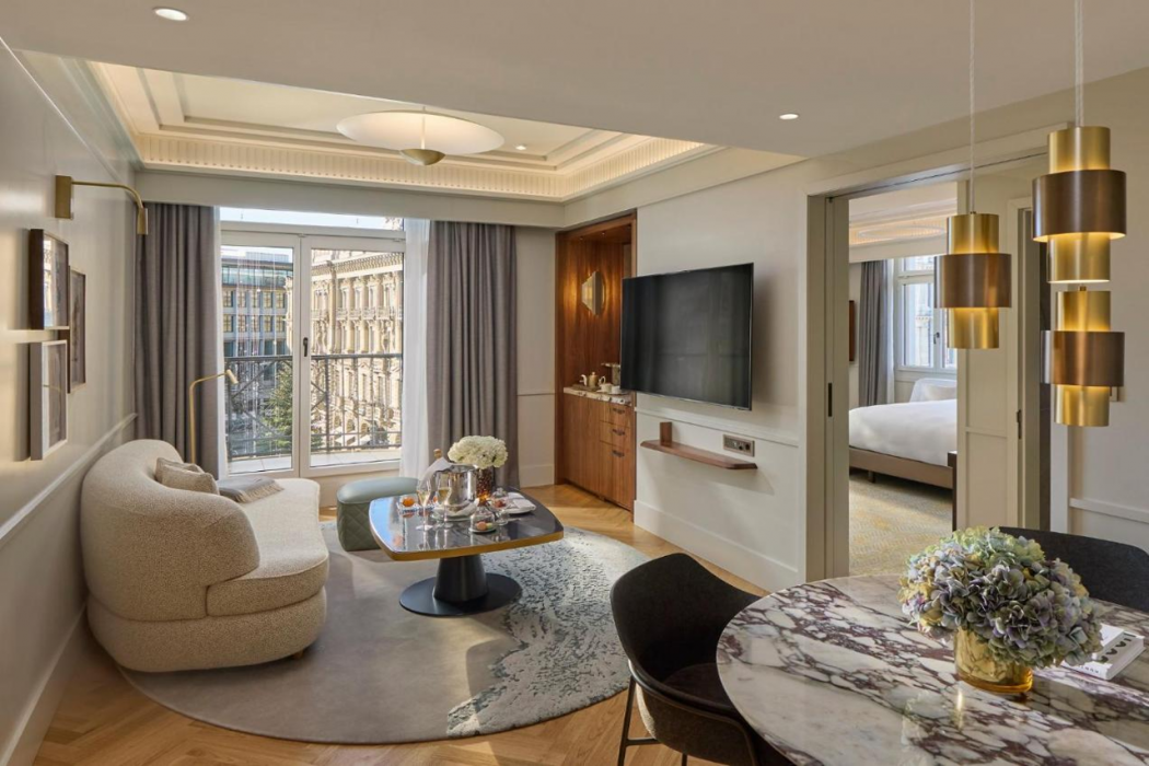 Mandarin Oriental Savoy, Zurich 6/37