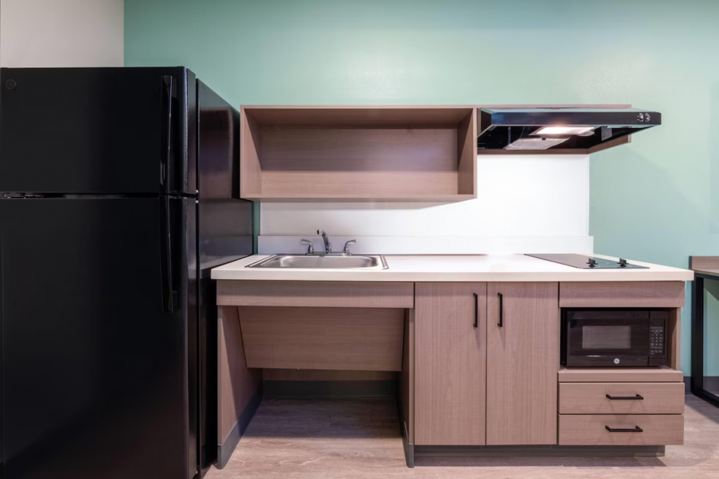 ECHO Suites Extended Stay By Wyndham Naples 36/86