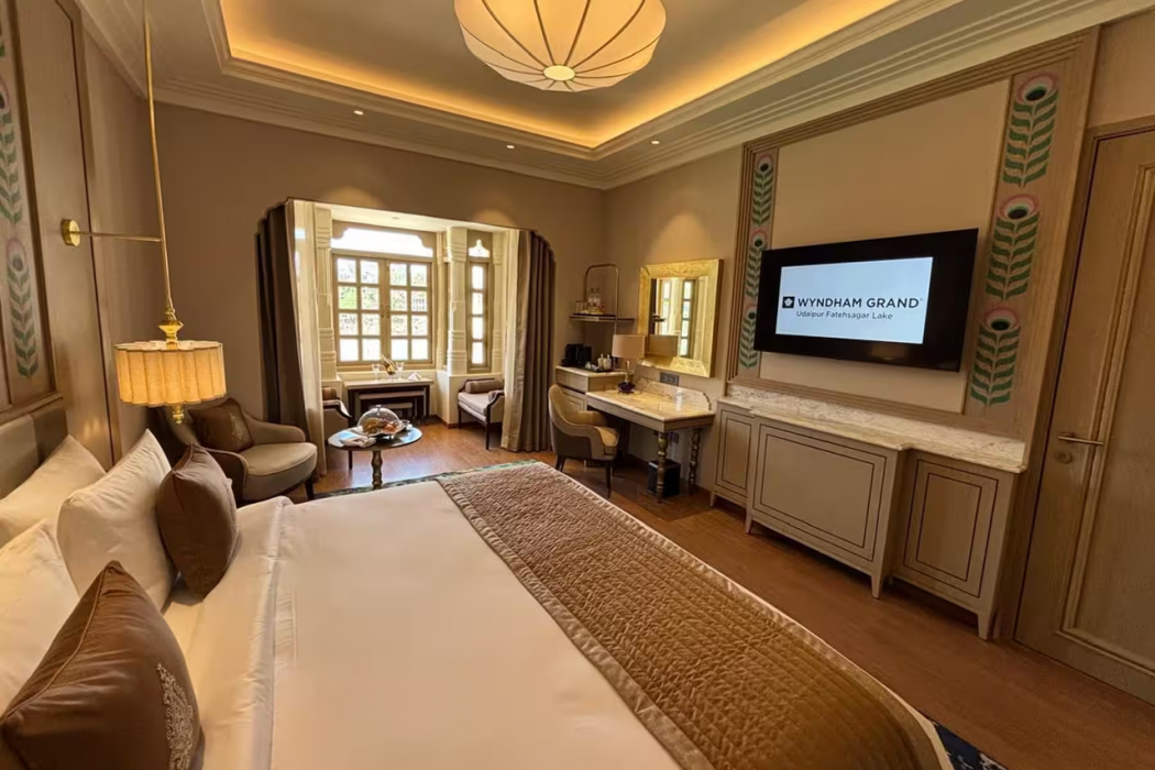 Wyndham Grand Udaipur Fateh Sagar Lake 16/66