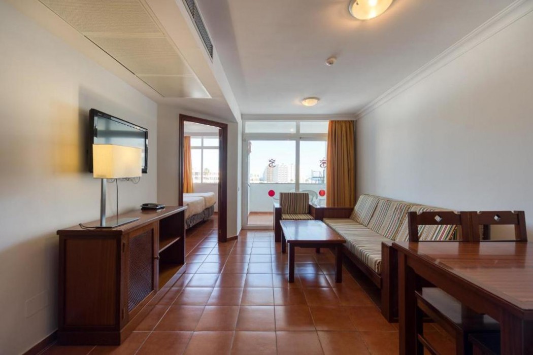 TC Apartamentos Dorotea 30/71