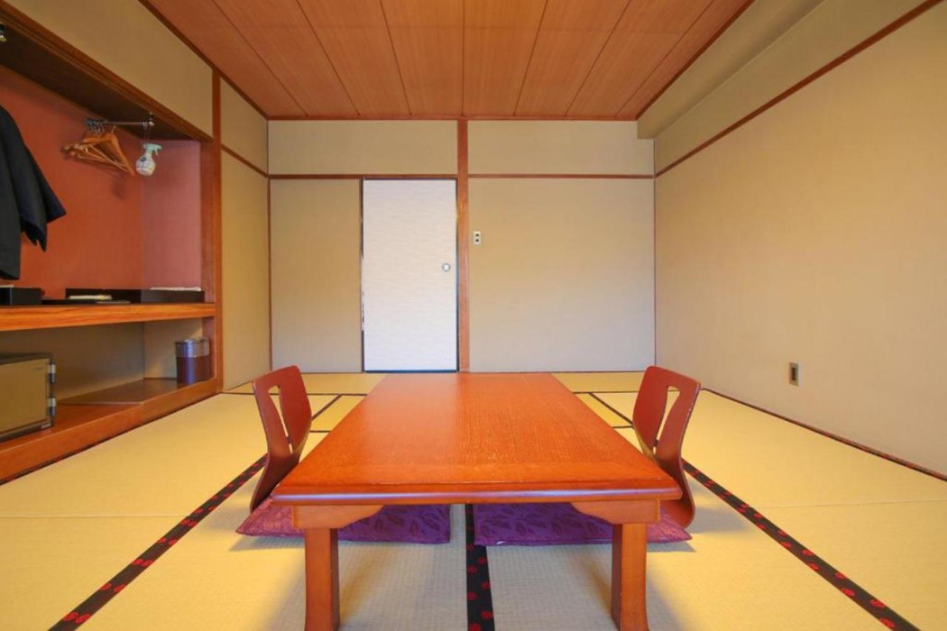 Ooedo Onsen Monogatari Hotel Shinko 12/73