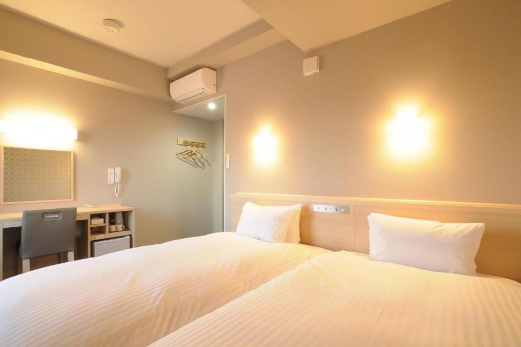 AB Hotel Tahara 1/32