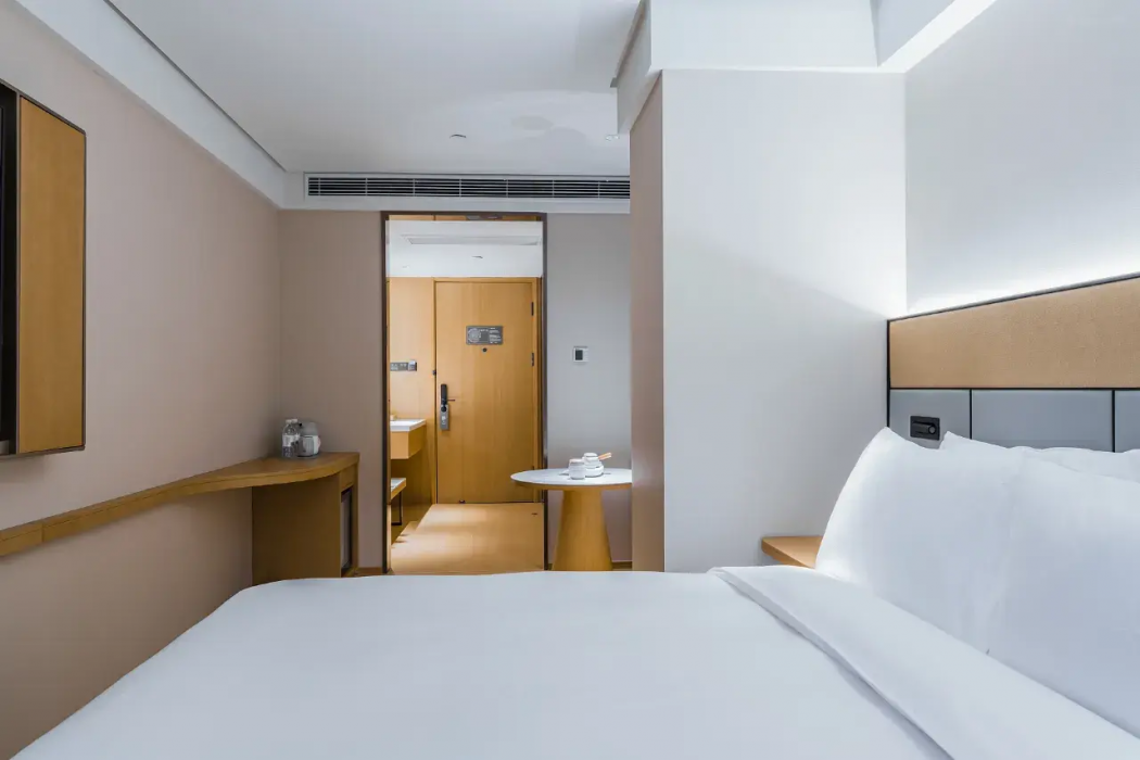 JI Hotel (Shanghai Lujiazui World Plaza) 12/48