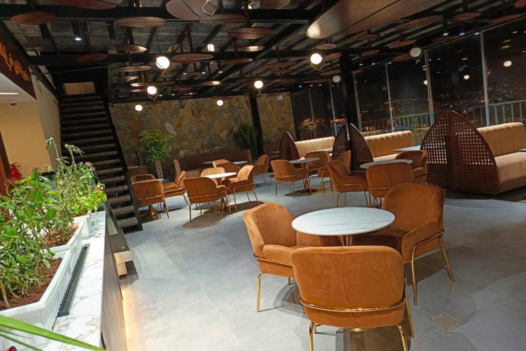 Golden Balcony Hotel 12/12