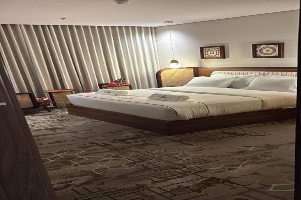 Golden Balcony Hotel 6/12