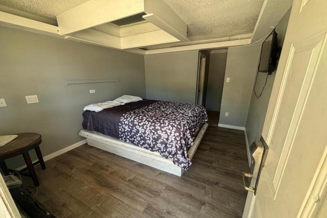 Mi Amor Inn & Suites by Hotel O Dallas Tx Hwy 352 11/25