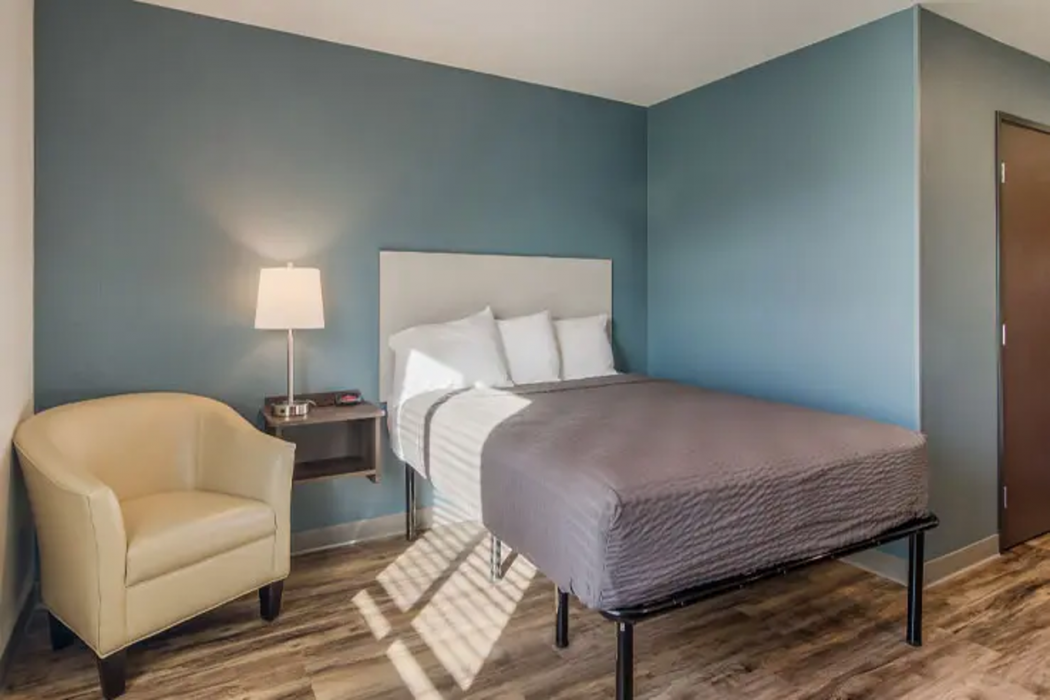 WoodSpring Suites Harrisburg Carlisle 11/51