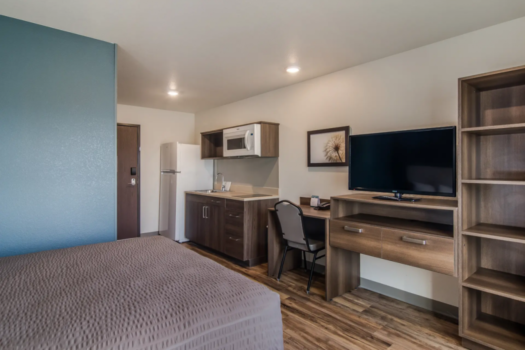 WoodSpring Suites Harrisburg Carlisle 15/51