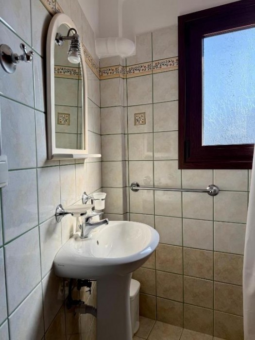 SIFAKIS HOUSE 12/65