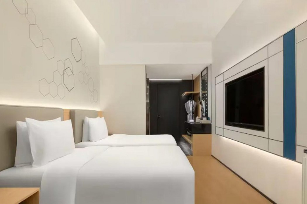 Microtel by Wyndham Haikou Meilan International Airport 7/27