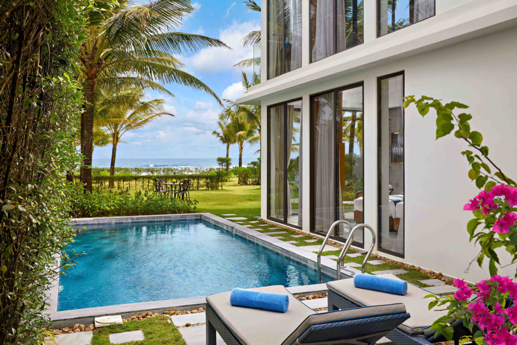 Royal Beachfront Villas & Spa Hoi An Danang 6/134