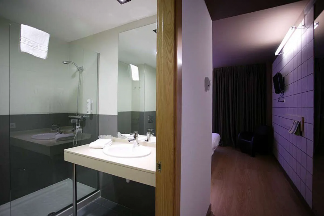 Room at B&B HOTEL Miranda de Ebro, RIVABELLOSA