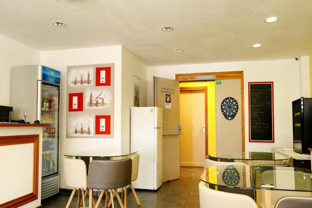Lindsey Hotel 33/64
