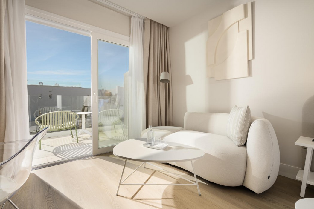 Amare Beach Hotel Sancti Petri 62/111