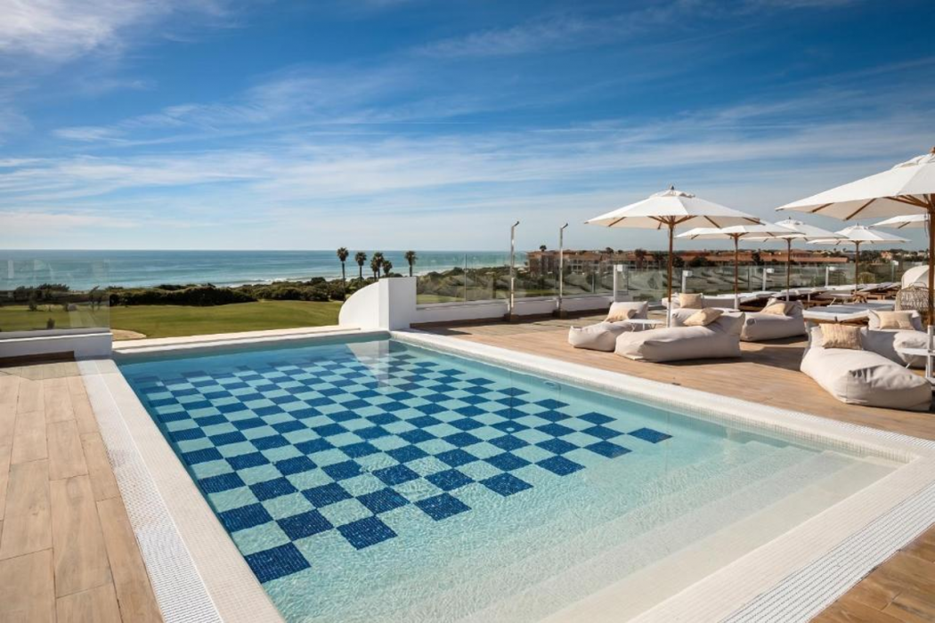 Amare Beach Hotel Sancti Petri 89/111