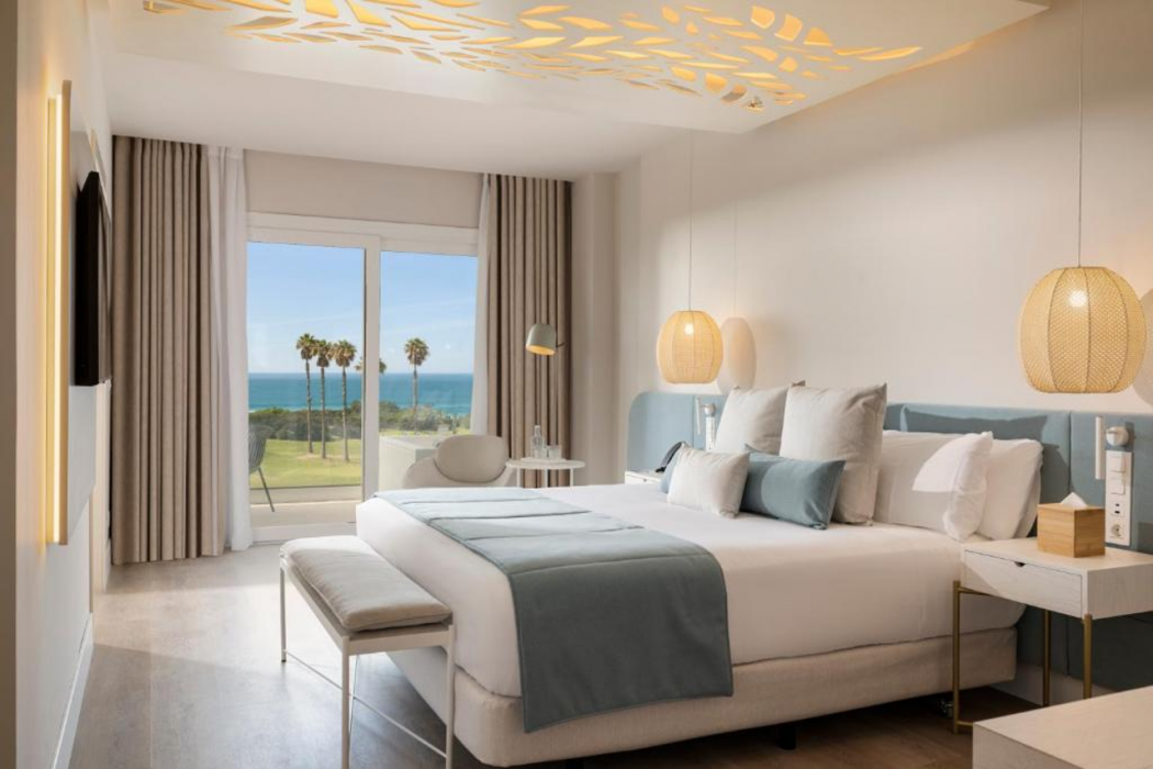 Room at Amare Beach Hotel Sancti Petri, CHICLANA