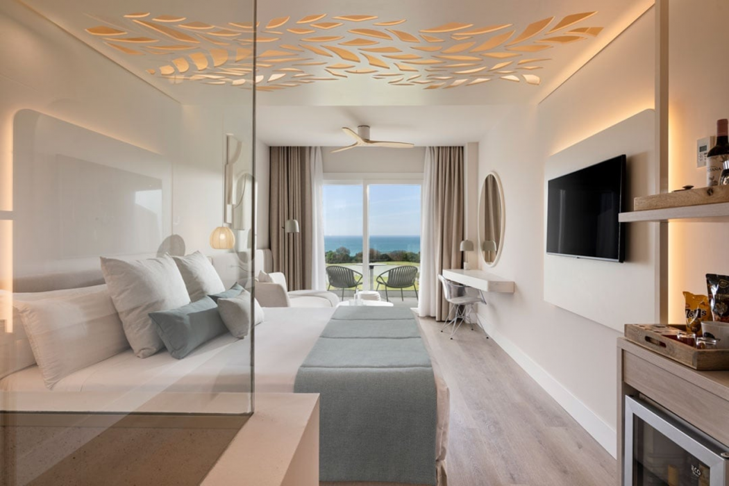 Amare Beach Hotel Sancti Petri 9/111