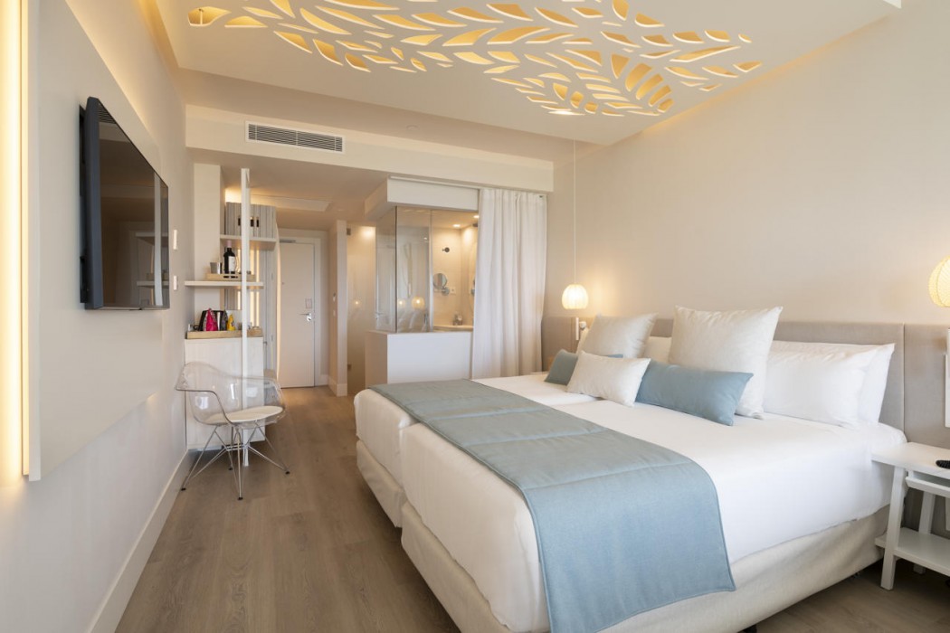 Amare Beach Hotel Sancti Petri 21/111
