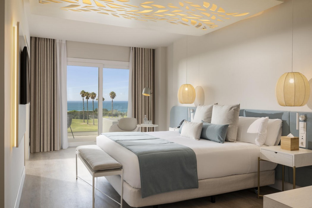 Amare Beach Hotel Sancti Petri 64/111