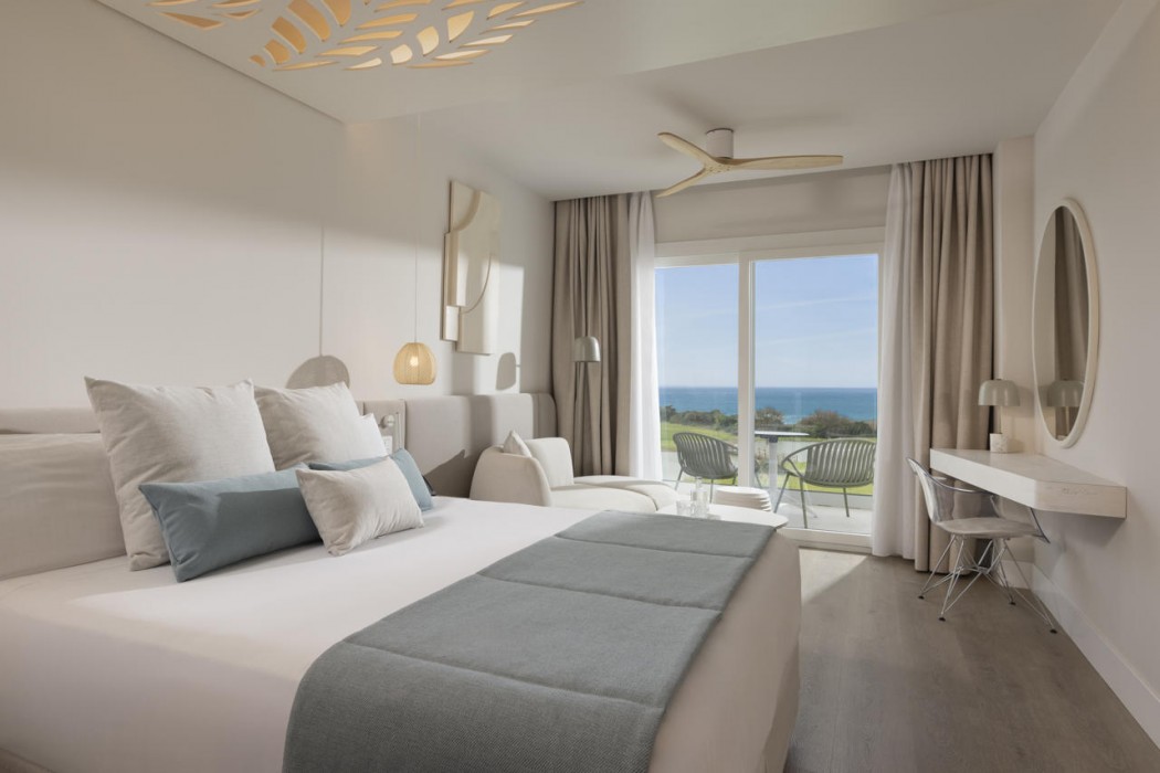 Amare Beach Hotel Sancti Petri 44/111