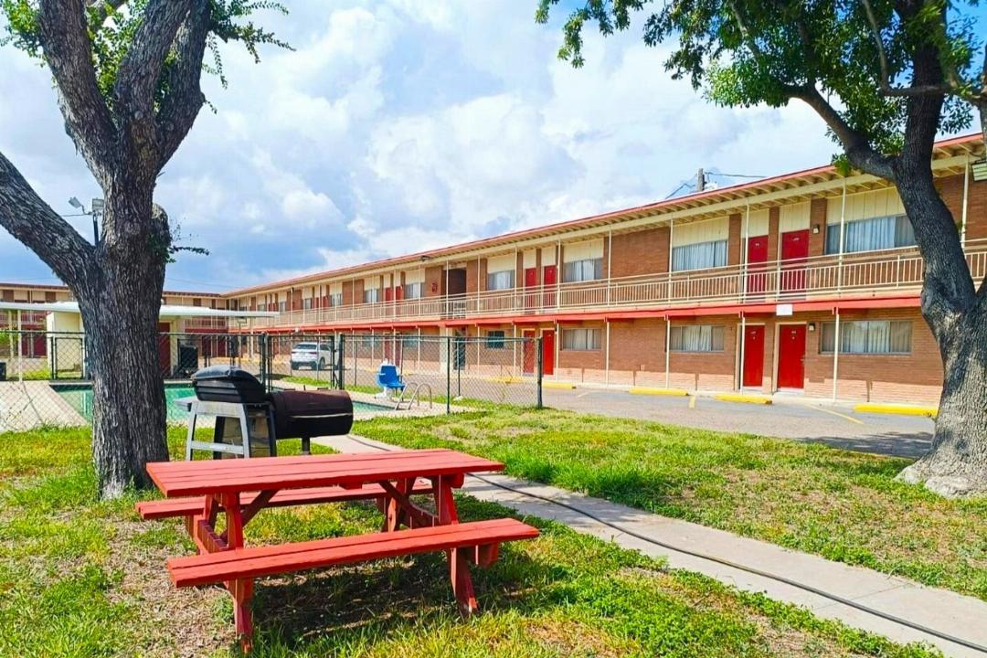Pen Ann by Capital O Pharr/McAllen TX 11/59