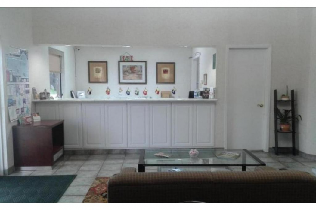 Hotel O Executive Inn & Suites Cuero Hwy 87 12/31
