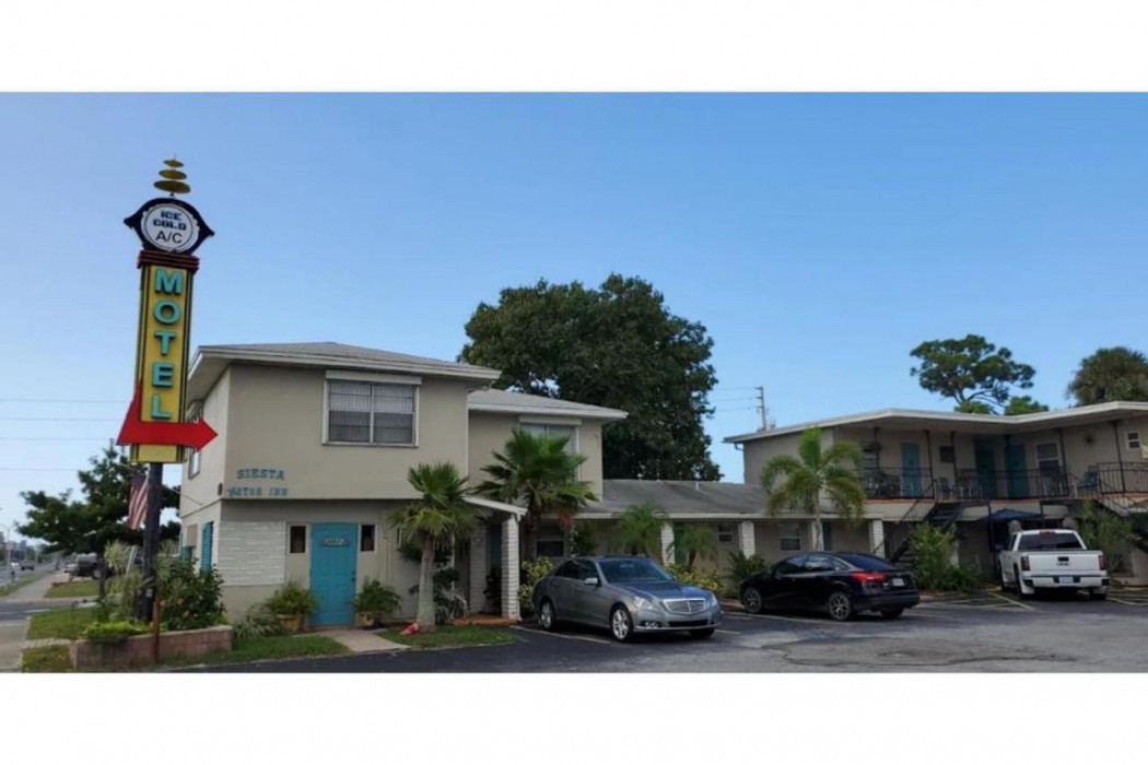 Siesta Motor Inn By Townhouse Kennedy Space Center Titusville I 95 image