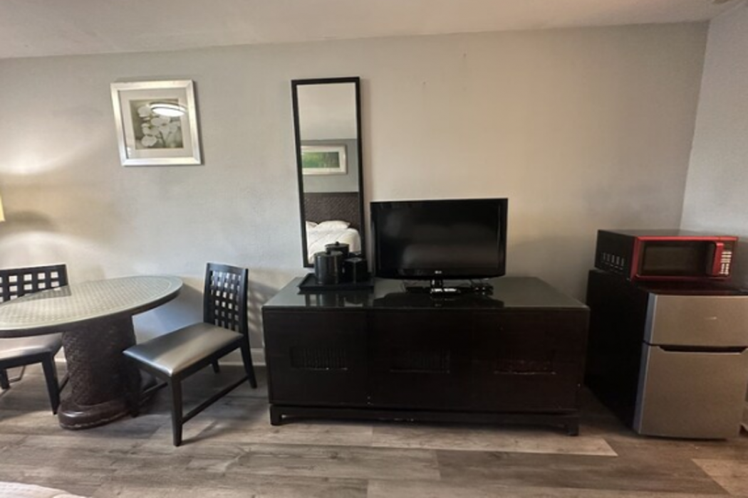 Courtland Inn By Townhouse Franklin VA US 58 9/22