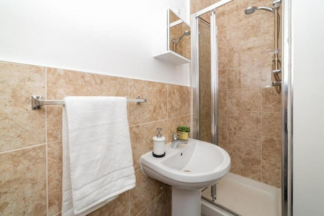 Diana Hotel Near Wembley Self Serviced Apartments 8/41