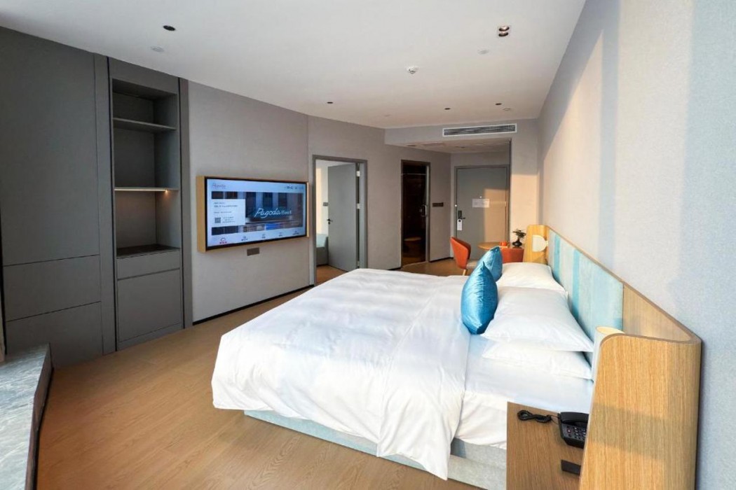 Pagoda Hotel Chongqing Jiefangbei Hongya Cave Raffles store 18/74