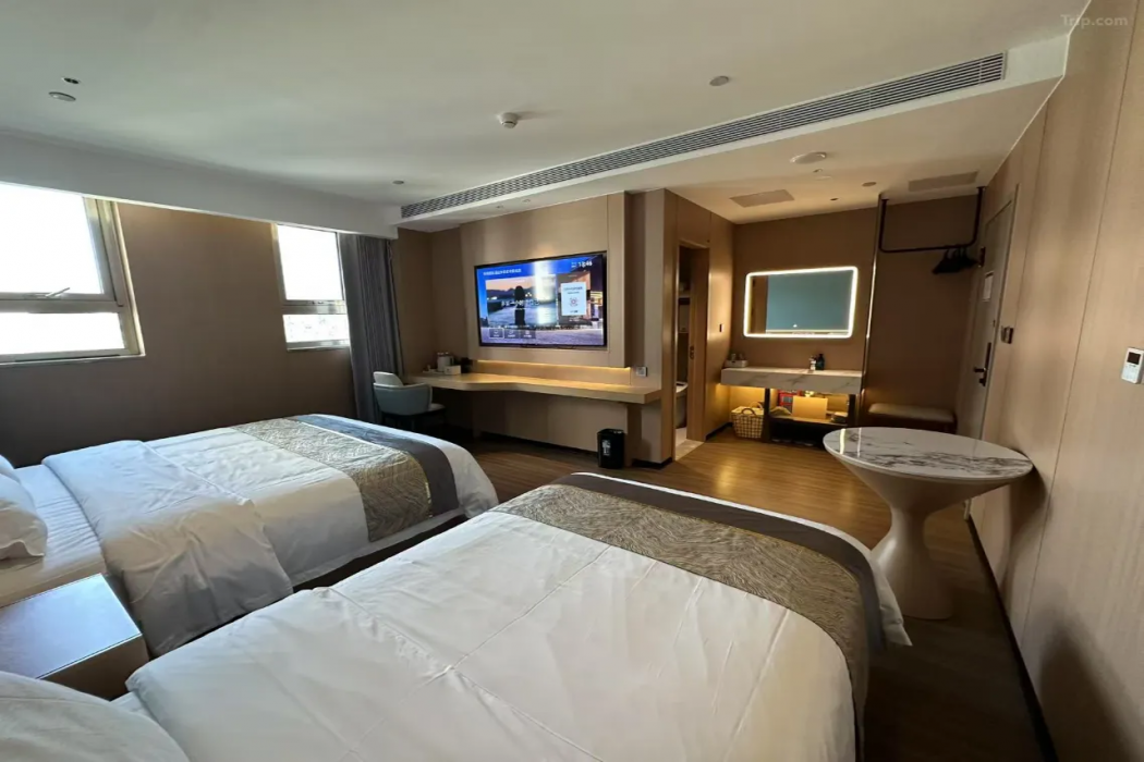 Jifeng International Hotel (Songjiazhuang Metro Station Branch) 14/26