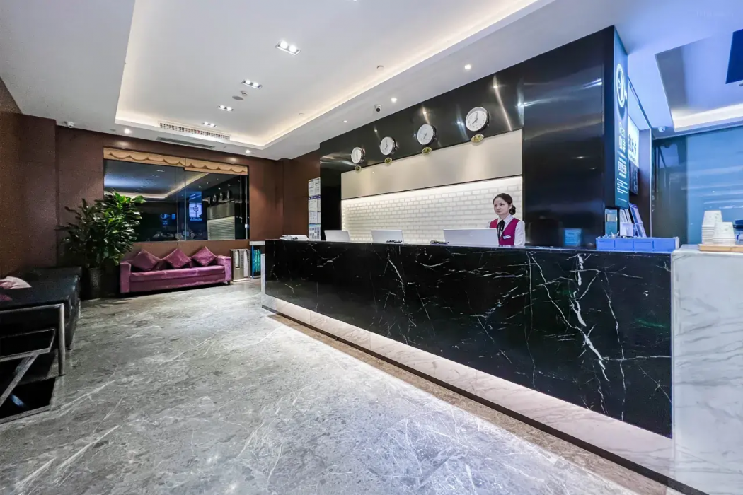 ECHIC HL（広州珠江新城 華師地下鉄駅店） 写真3
