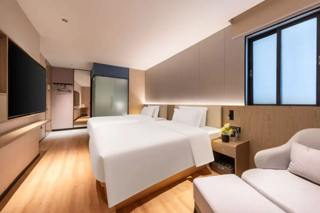 Rezen ANMAY Hotel (Shenzhen Guanlan Fushikang Zhangge Kejiyuan) 7/10