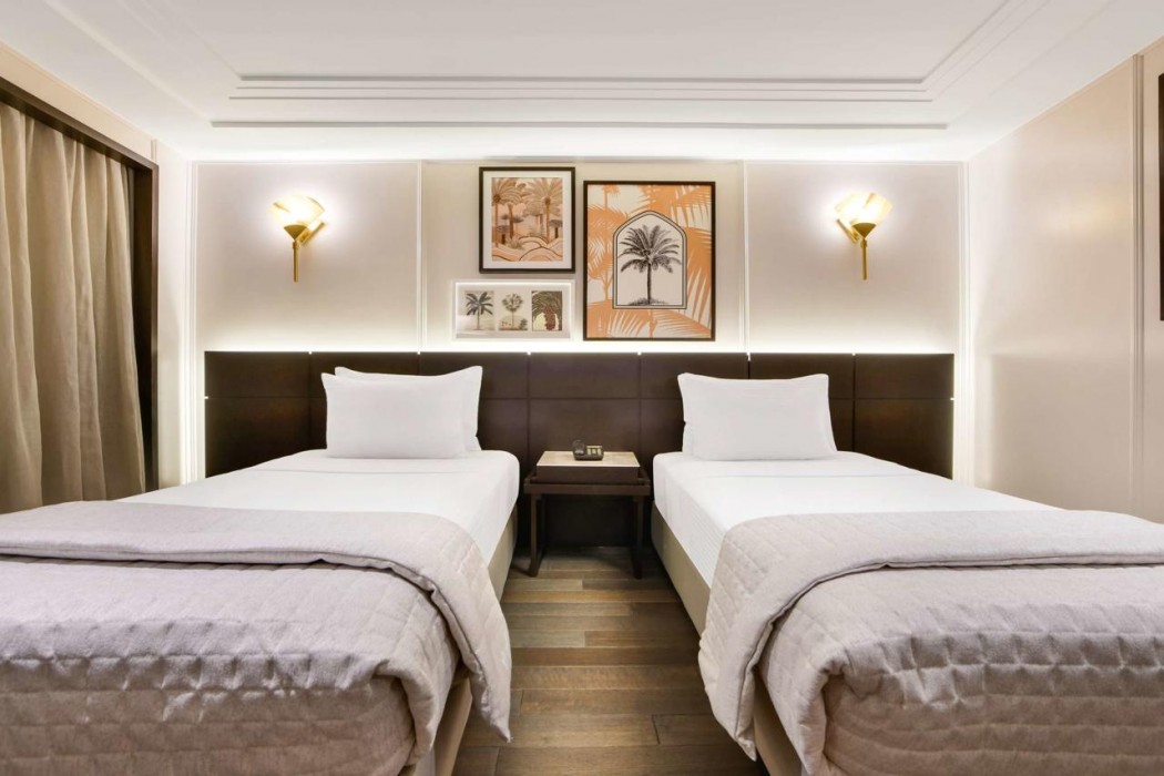 Movenpick MS Sunray 10/50