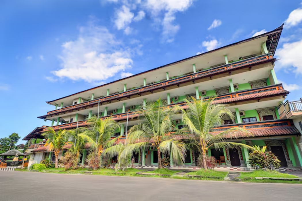 Collection O巴厘岛near Terminal Ubung formerly Batukaru花园酒店(Collection O Bali near Terminal Ubung formerly Batukaru Garden Hotel) 图片1