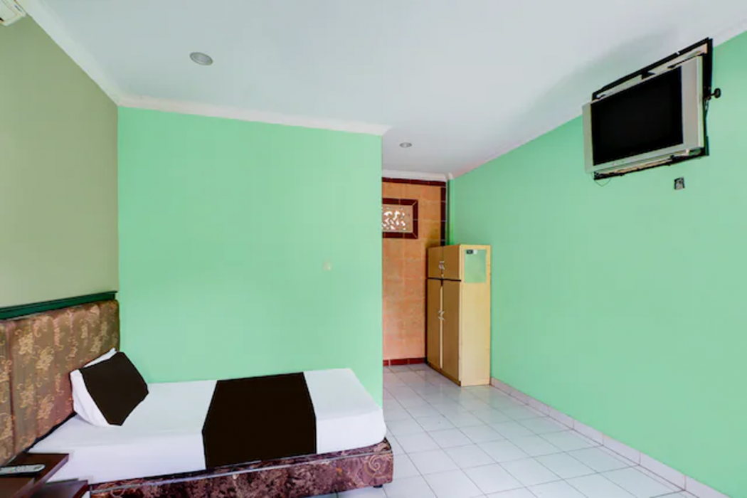 Collection O Bali near Terminal Ubung formerly Batukaru Garden Hotel 33/89